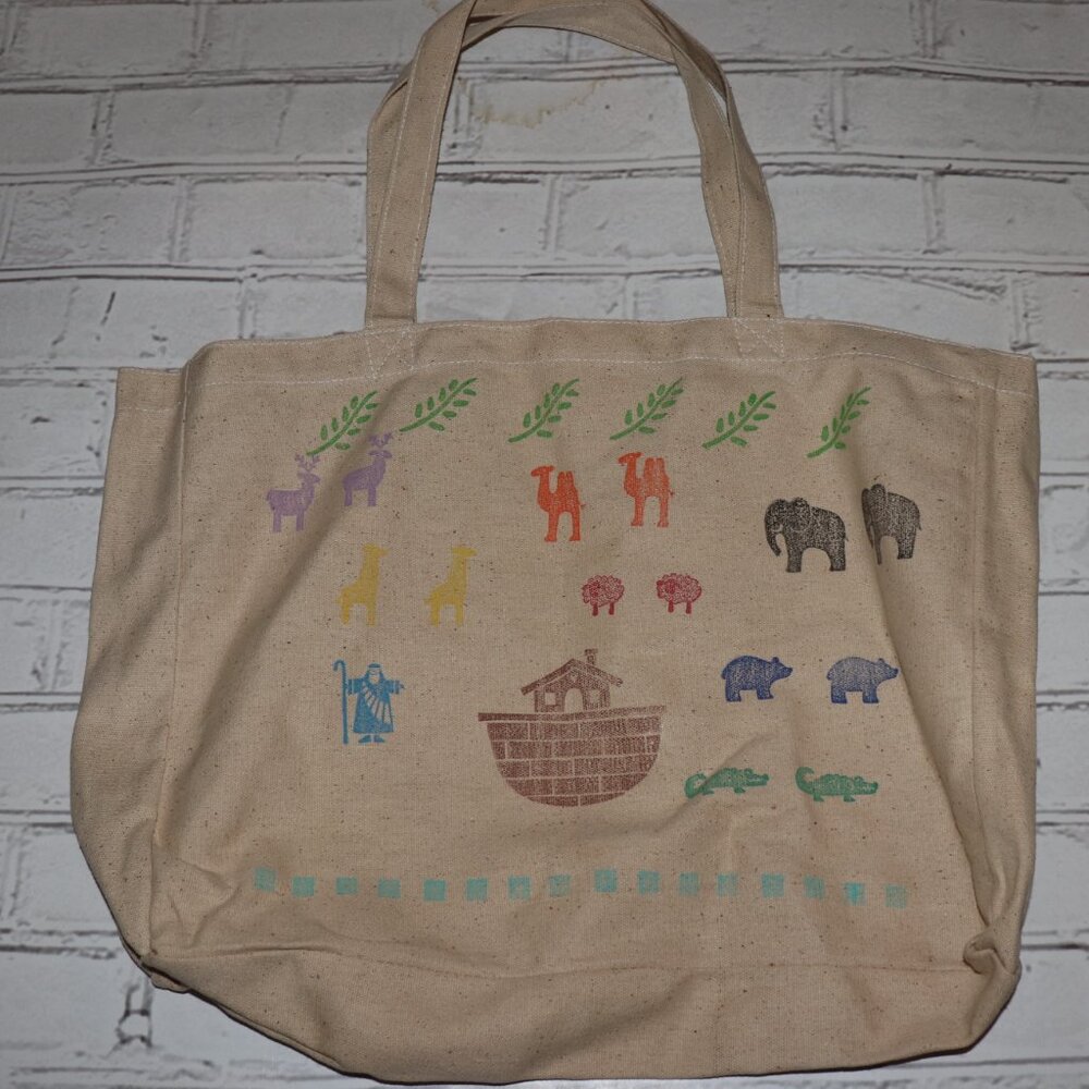 🐘 Noah’s Ark Canvas Tote Bag · 13x19" A bright, storybook-style tote